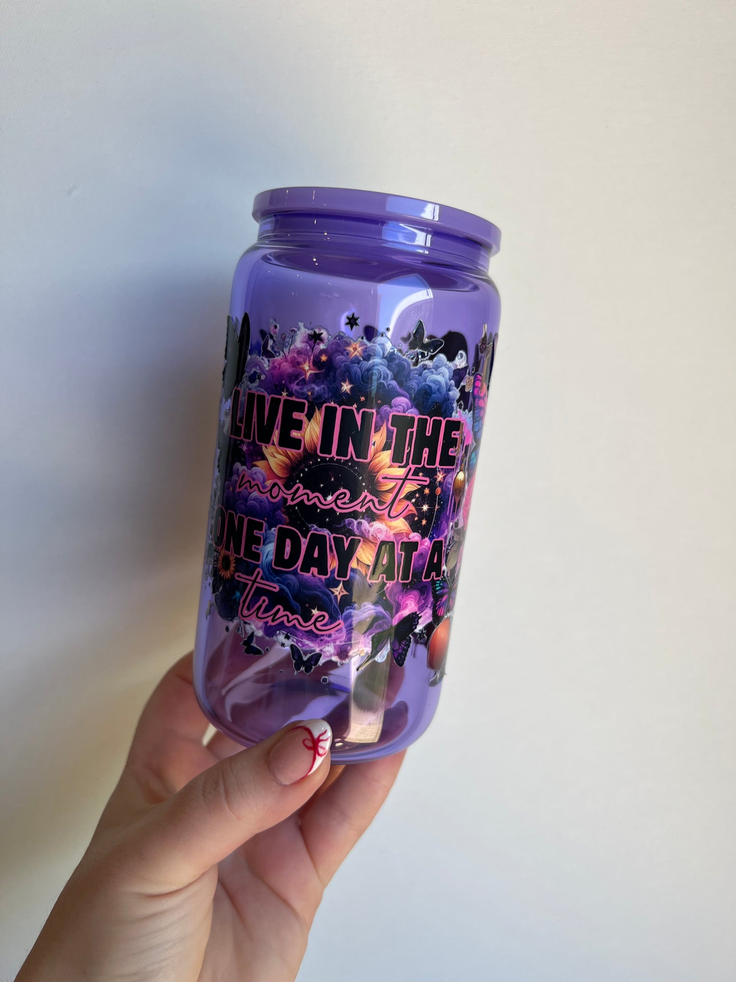 Live in the moment - 16oz Glass Libbey Cup